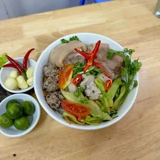 Hình ảnh Bún dọc mùng đầy đủ