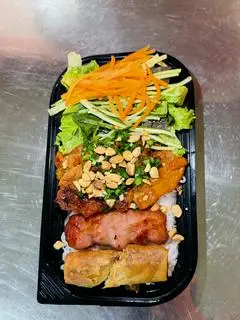 Bánh hỏi thịt nướng đầy đủ - 69.000 ₫ tại Bún Thịt Nướng & Bánh Hỏi Kim Oanh - Phan Văn Trị