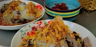 Hình ảnh bánh giò full topping