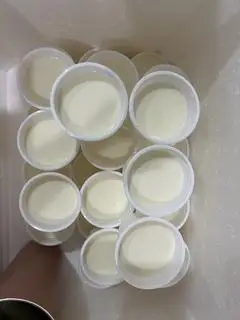 Sữa chua truyền thống - 12.000 ₫ tại Bếp Nhỏ - Mì Quảng, Bún Bò & Bún Mọc - Quang Trung