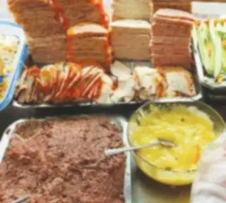 Hình ảnh Humburger chả sài gòn