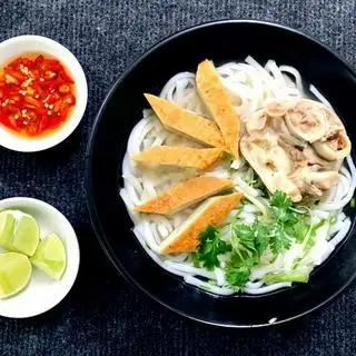 Bánh Canh Chả Cá và Giò Heo - 49.000 ₫ tại Quán Phan Rang Tháp Chàm - Bánh Căn - Hùng Vương