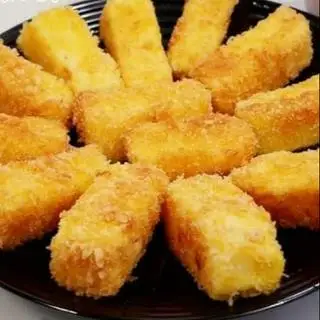 Bánh sữa tươi chiên - 18.000 ₫ tại Bánh Gà 162 - Tân Hòa Đông