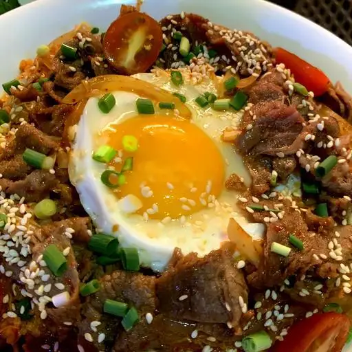 Cơm chiên kim chi bò - 65.000 ₫ tại  Đẫm - Mì Ý & Cơm Chiên - Phạm Văn Hai