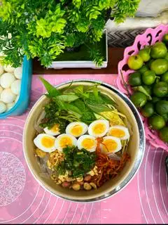 Hình ảnh Phơi sương trộn mỡ hành - trứng lòng đào