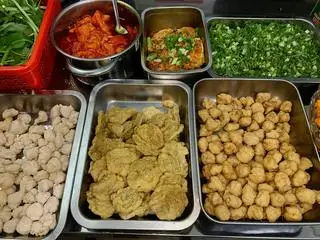 Hình ảnh bánh đa trộn thập cẩm chả
