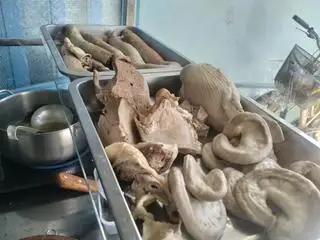 Hình ảnh lòng dồi thập cẩm 