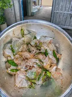 Hình ảnh Trộn Muối Sặc Trứng