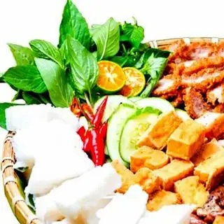 Bún - đậu - thịt - nem - 50.000 ₫ tại Bún Đậu Mắm Tôm Đậu Vàng - Trương Thị Hoa