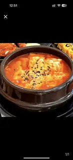 Tokbokki chả cá và xúc xích - 65.000 ₫ tại Sushi NaRy - Chuyên Cơm Cuộn & Sashimi - Cách Mạng Tháng Tám