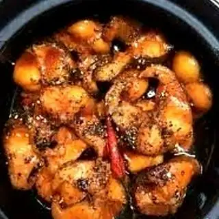 Cơm cá lóc kho tiêu - 55.000 ₫ tại Ông Mập - Cơm Chiên Bò Lúc Lắc - Trần Não