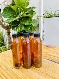 Nước sâm bông cúc la hán quả táo đỏ  - 18.000 ₫ tại Banyan - Gà Nướng Lu & Gà Hầm Sâm - Phú Mỹ