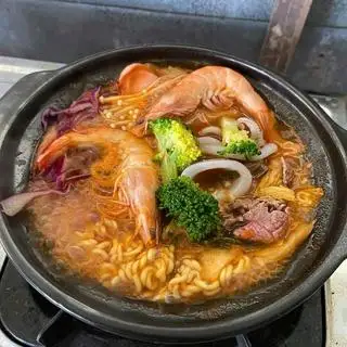 Hình ảnh Mì Cay Kim Chi Thập Cẩm 