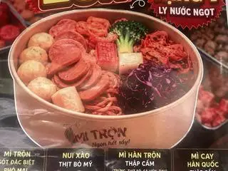Hình ảnh mì trộn indome cá viên 