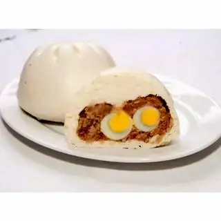 Bánh bao 3 trứng cút  - 30.000 ₫ tại Lò Bánh Mì Heo Quay Đại Phát 2 - Đường Số 15