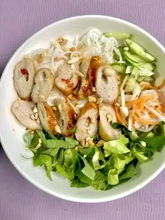 Bún nem nướng - 42.000 ₫ tại Nem Nướng Quỳnh Hoa  - Xô Viết Nghệ Tĩnh