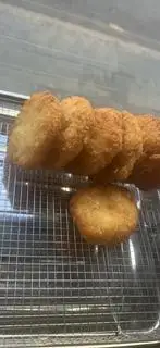 Hình ảnh Bánh tôm chiên giòn