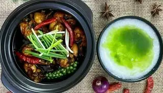 Cháo ếch 1 con (cháo lá dứa) - 60.000 ₫ tại Cháo Sườn Ly & Cháo Ếch Singapore - Đường 475
