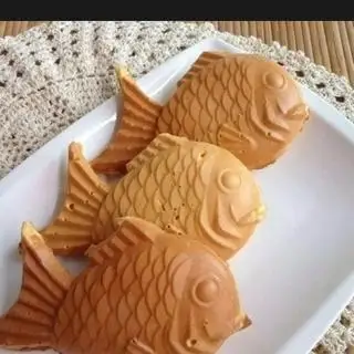 BÁNH CÁ - 15.000 ₫ tại Nhóc - Bánh Canh Đuôi Heo - Hồ Thị Kỷ