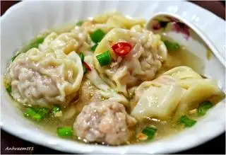 Hoành Thánh Nước Nhân Thịt - 29.500 ₫ tại Kim Cúc Quán - Hủ Tiếu, Bò Kho & Cơm Gà