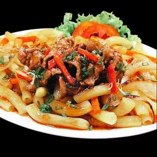 HÀ KÝ ĐẶC BIỆT}NUI XÀO+BÒ BẰM TRỨNG XÚC XÍCH  LẠP XƯỞNG ĐẠU ĐŨA CÀ RỐT TRÀ TẮC XÍ MỤI  - 60.000 ₫ tại Hà Ký - Cơm Chiên, Mì Xào & Nui Xào - Vườn Lài