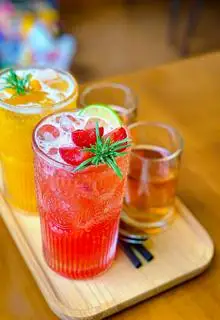 Hình ảnh LỤC TRÀ DƯA LƯỚI DÂU TÂY