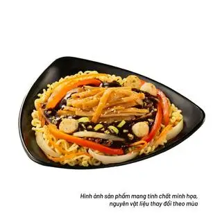 Hình ảnh Mì trộn tương đen chả cá Hàn Quốc