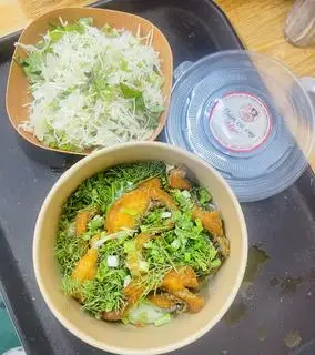 Hình ảnh Bún cá rô chiên giòn