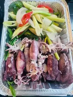 Hình ảnh Mực Trứng Hấp Hành Gừng