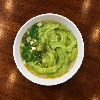 Hình ảnh Canh khổ qua thịt bằm