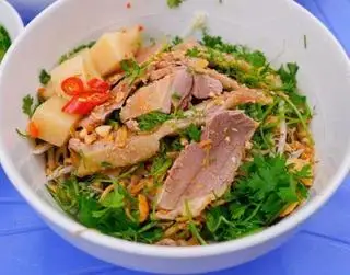 Hình ảnh Bún hoặc Miến trộn chua ngọt
