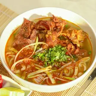 Phở sốt vang - 85.000 ₫ tại BẮC 24H - Cách Mạng Tháng Tám 