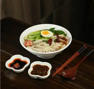 Hình ảnh Mì lá sách / tổ ong trứng hồng đào (Thảo Mộc)