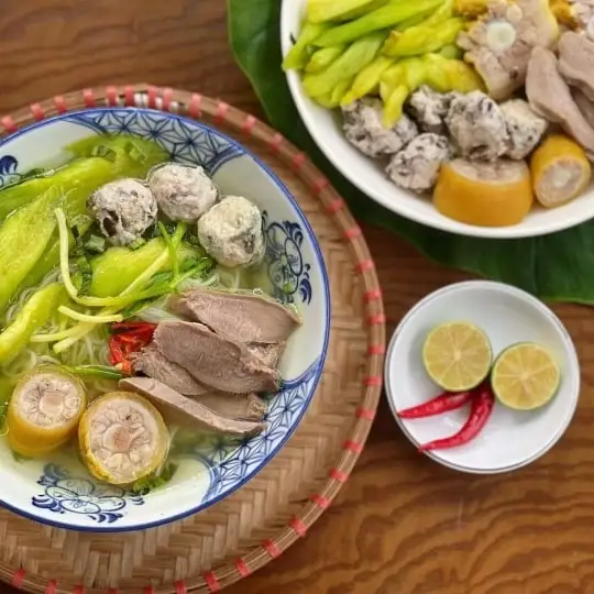 Hình ảnh Bún Dọc Mùng Sườn Thịt Mọc