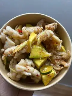 Hình ảnh Chân gà sốt Thái - 10 chân