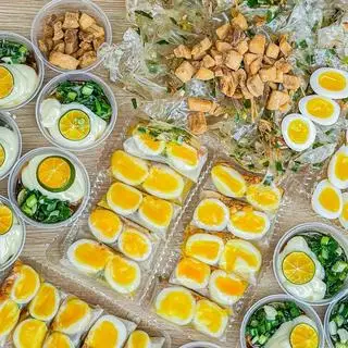Bánh Tráng Cuốn Lòng Đào Mayo Khô Bò Chà Bông (5 Cuốn )  - 39.000 ₫ tại Ăn Vặt Bánh Tráng Cuốn Trộn - Trứng Gà Nướng & Trà Trái Cây - Lê Văn Sỹ