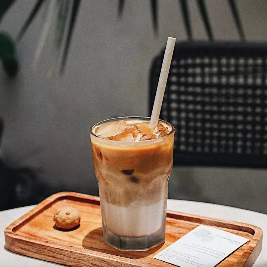 bạc xỉu nhỏ - 27.000 ₫ tại Cà Phê Muối & Matcha Latte - Lâm Văn Bền