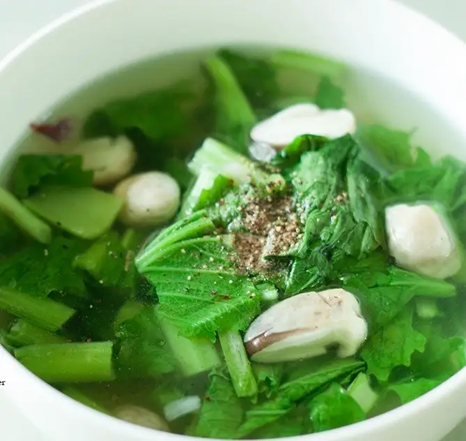 Canh cải  - 20.000 ₫ tại Quán Chay Phúc An 1986 - Mỳ Tiềm & Cơm Trộn - Nguyễn Đình Chính