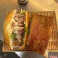 Bánh mì heo quay - 35.000 ₫ tại Ngọc Ánh Bánh Mì Hà Nội - Ngô Quyền