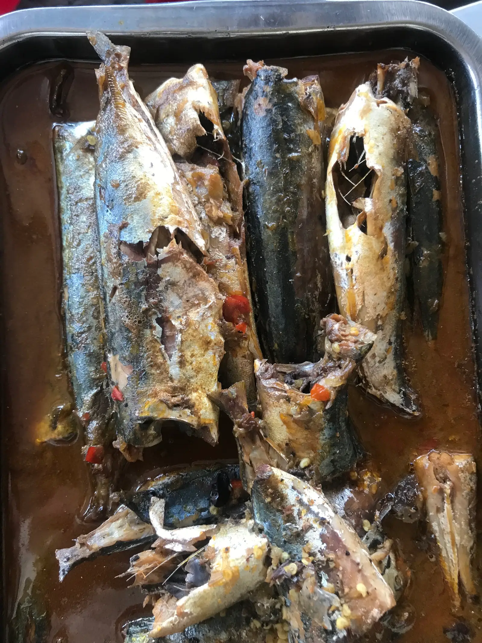 Hình ảnh Cơm cá nục kho tiêu