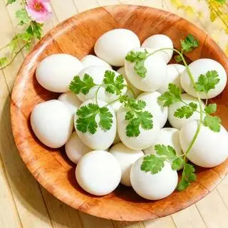 Hình ảnh Trứng Cút Thêm