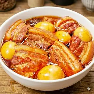 Hình ảnh thịt kho tàu 200g + 2 trứng
