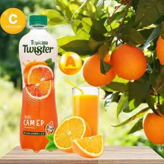 Cam Ép Twister chai lớn 450ml (+ ly đá) - 29.000 ₫ tại Nhà Cua CN3 - Cua Cà Mau Chế Biến - Cách Mạng Tháng 8