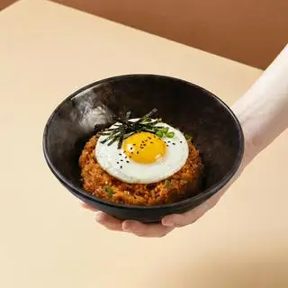 Hình ảnh Cơm cốc cơm rang kim chi cá ngừ