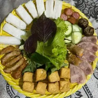 Tá lả nhỏ 1 người  - 74.000 ₫ tại Bún Đậu Hải Mập - Huỳnh Tấn Phát