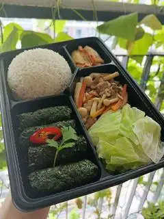 Hình ảnh Cơm Chả Lá Lốt