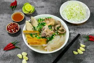 Hình ảnh Bún đầy đủ
