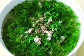 Canh sà lách xoong thịt bằm - 19.000 ₫ tại Cơm Gà Trung Sơn - Đường 9A