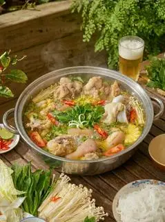 Hình ảnh Lẩu Giò Heo Xương Ống Chua Cay (2-3 người)