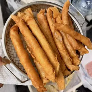 Hình ảnh Nem vỏ giòn